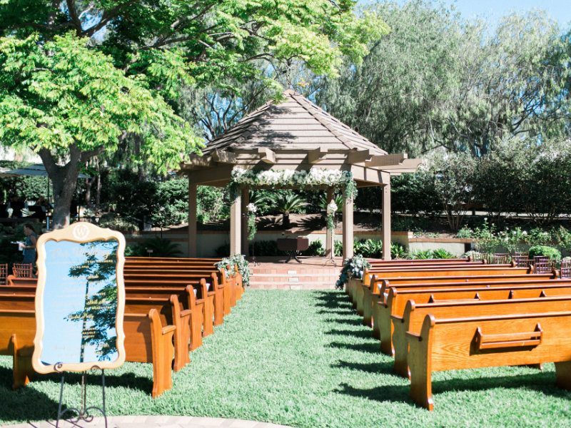Rent Vintage Church Pews